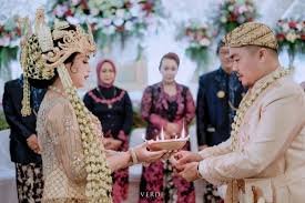 Menjaga Warisan Budaya dalam Upacara Pernikahan Adat Sunda